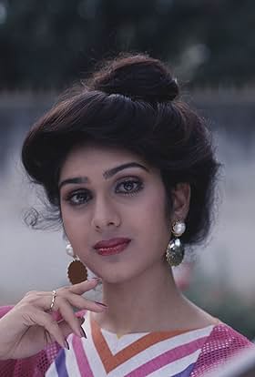 Meenakshi Seshadri